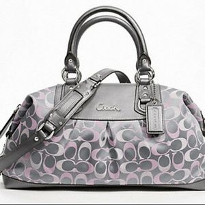 Brand New Signature Ashley Coach Bag